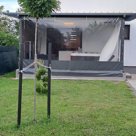 Kuca Za Odmor Domus Alba Villa Branjin Vrh Exterior foto
